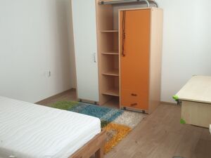 Zeleznicki prilaz 7, Novi Sad