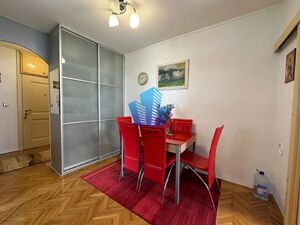 Centar bb, Bar