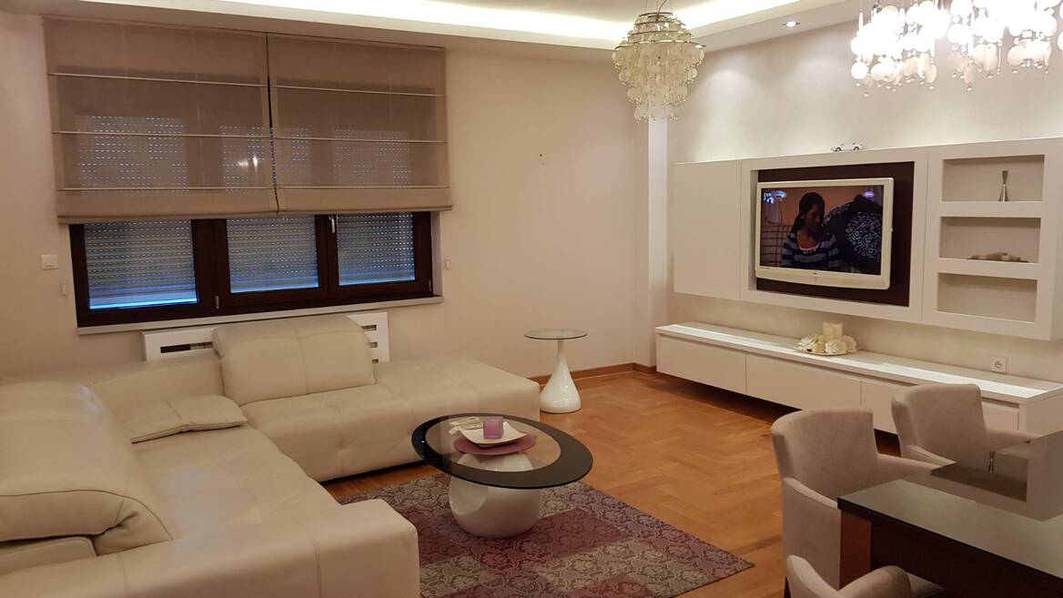 Mosorska 9, Beograd