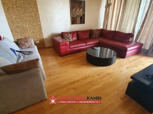 Prostran jednosoban stan 76m2 u Rozino Budva