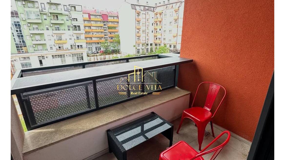 Krivi Most , Podgorica