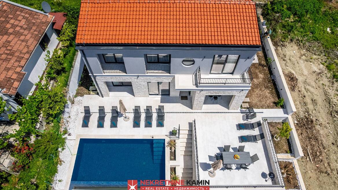  Moderna vila sa 4 spavaće sobe i bazenom, Tivat, Tivat