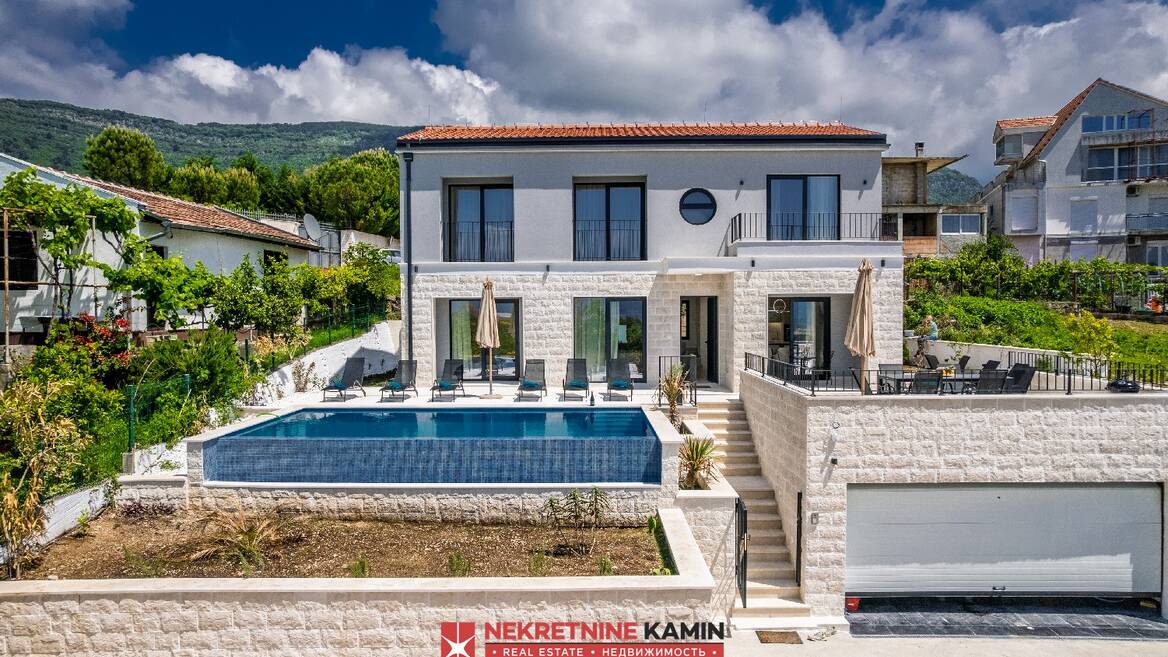  Moderna vila sa 4 spavaće sobe i bazenom, Tivat, Tivat