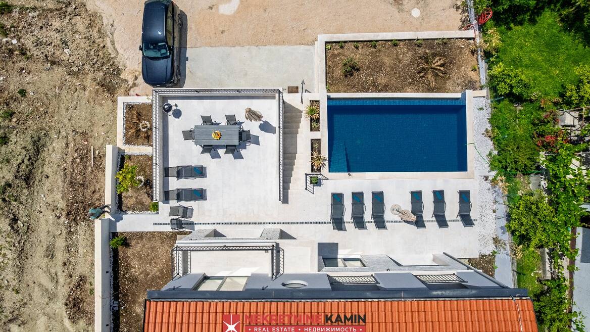  Moderna vila sa 4 spavaće sobe i bazenom, Tivat, Tivat