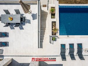  Moderna vila sa 4 spavaće sobe i bazenom, Tivat, Tivat