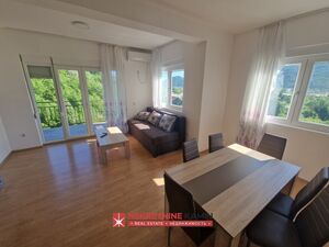 Dvosoban stan u novogradnji-Lastva Grbaljska Kotor