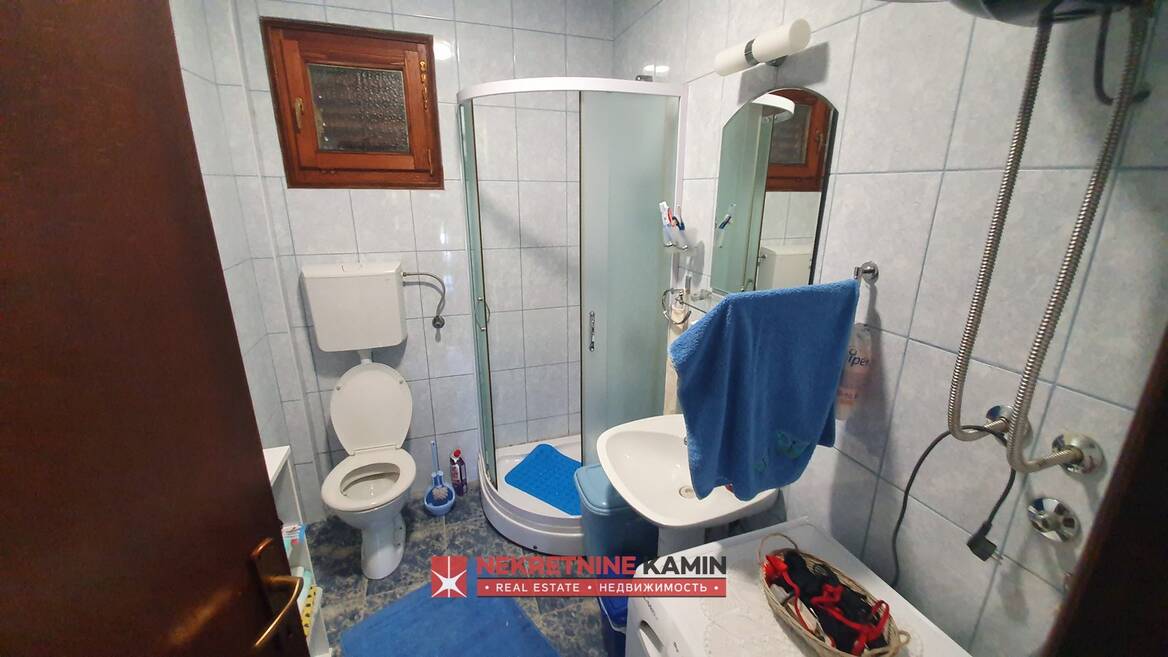 Prizemna kuća na Cetinju , Cetinje