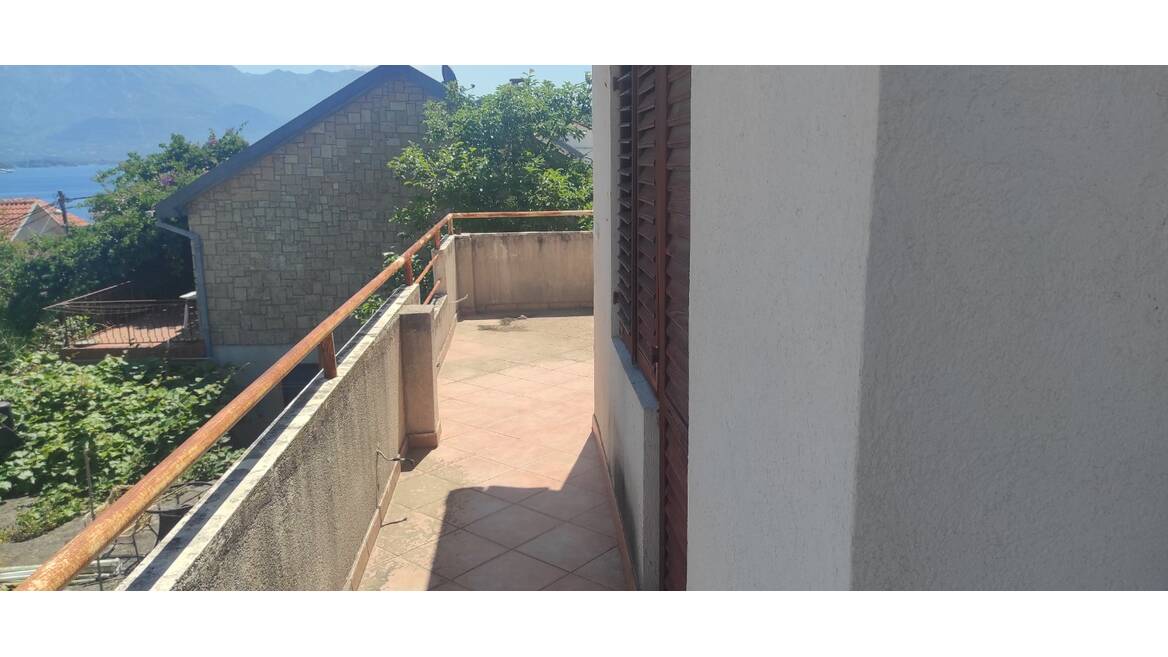 Riblja kost 4, Tivat