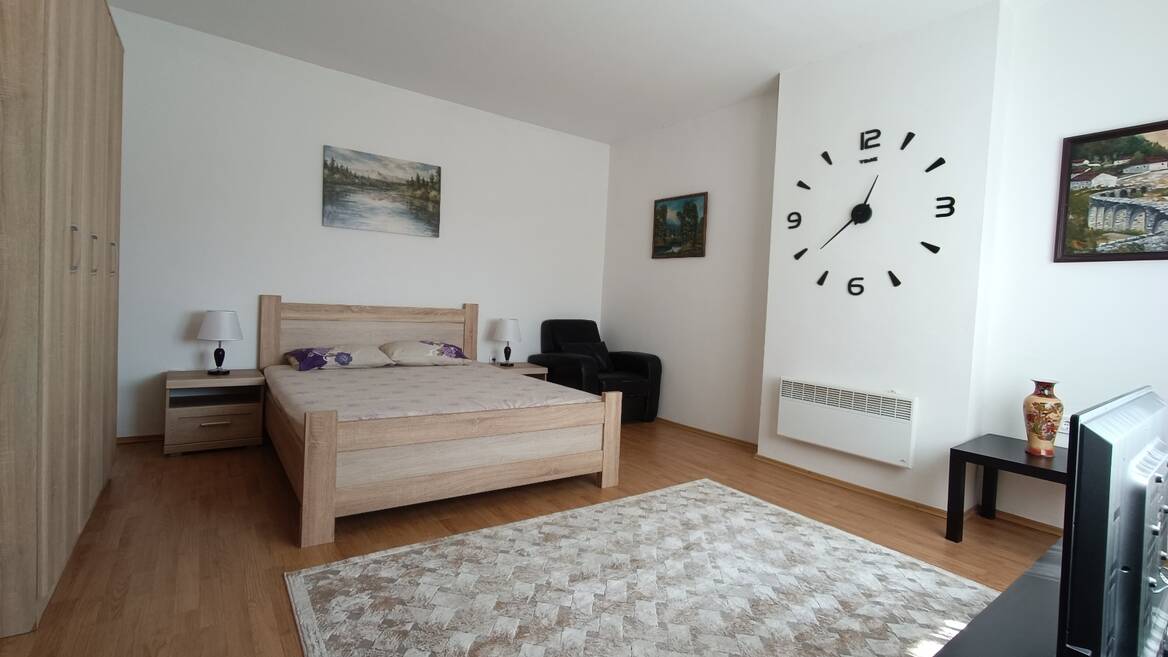 Trg Nezavisnosti , Podgorica