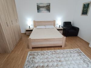 Trg Nezavisnosti , Podgorica