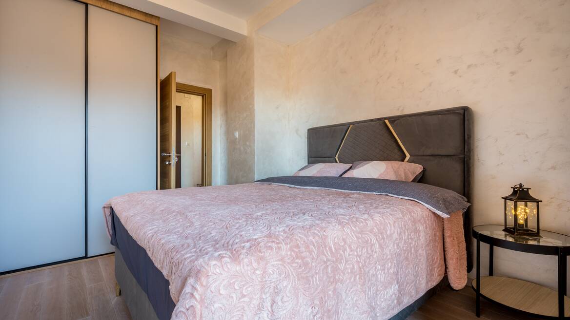 Bulevar crnogorskih junaka 47., Cetinje